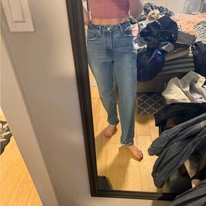 Good American Classic Light Wash High-Rise Back Pocket Jeans